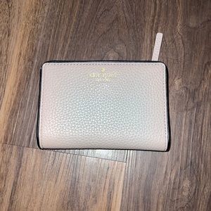 Never used Kate Spade Wallet